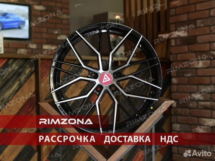 Литые диски R18 на Audi A3. Арт1477