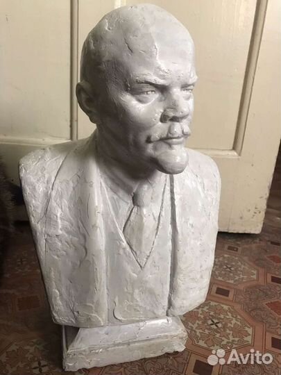 Бюст ленина гипс