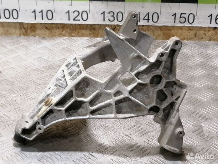 Кронштейн Bmw 7 f01 2008-2015