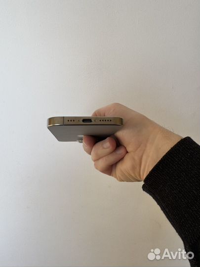 iPhone 16 Pro, 256 ГБ