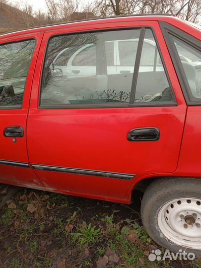 Дверь задняя левая Daewoo Nexia
