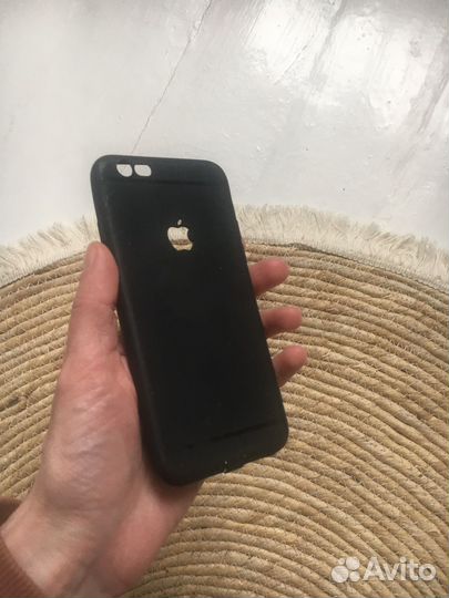 Чехлы для iPhone 6s