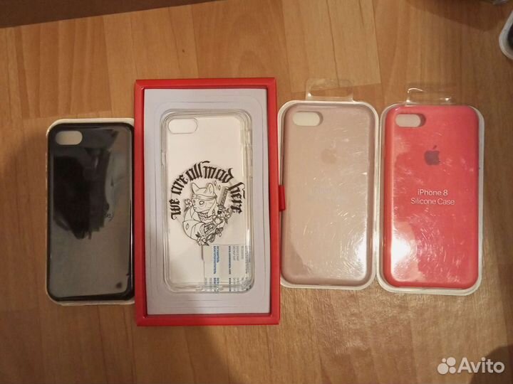 Чехол на iPhone