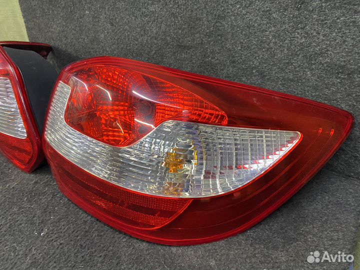 Задние фонари granta liftback