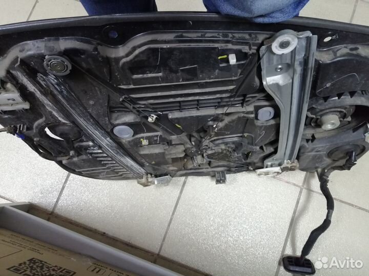 Стеклоподъёмник передний правый Hyundai I30