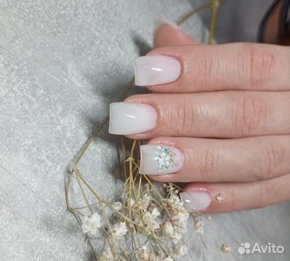 Наращивание ногтей на дому