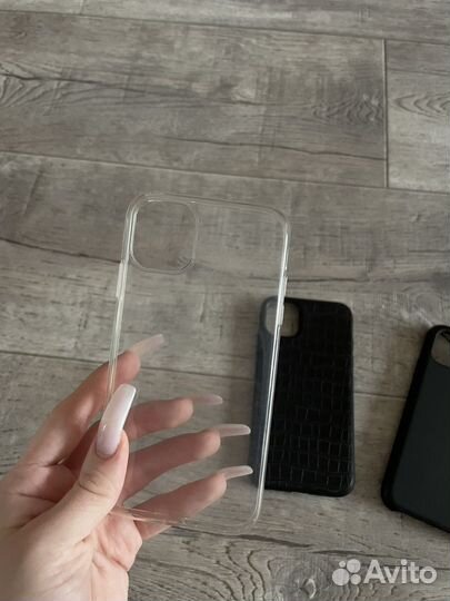 Чехол на iPhone 11