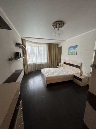 2-к. квартира, 73,5 м², 8/18 эт.