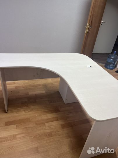 Стол компьютерный