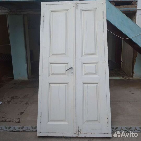 Дверь входная деревянная бу