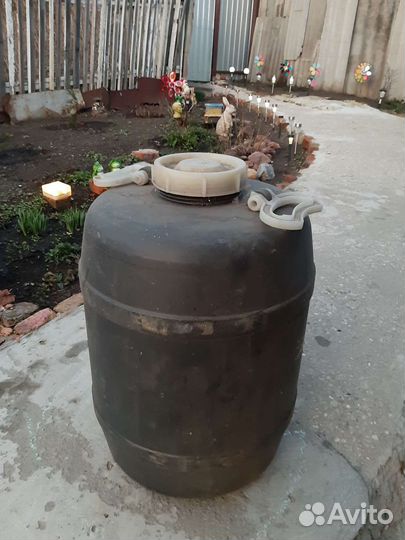 Банка стеклянная