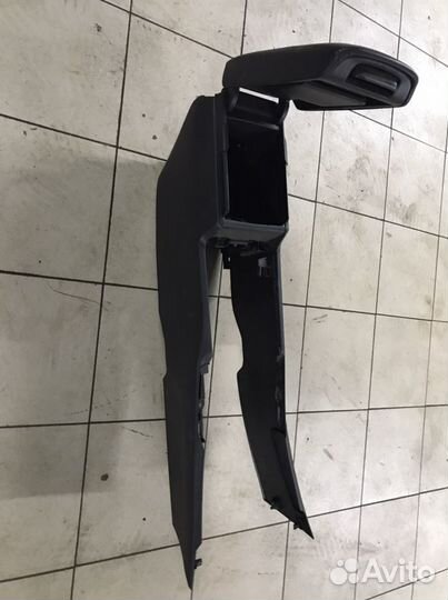 Подлокотник хонда аккорд