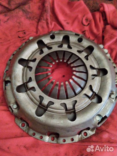 Корзинка сцепления и выжимной