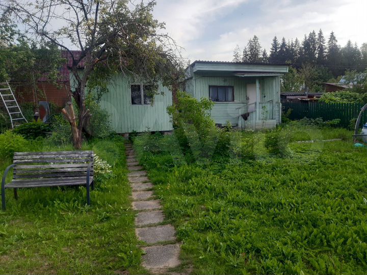 Дача 65 м² на участке 6 сот.