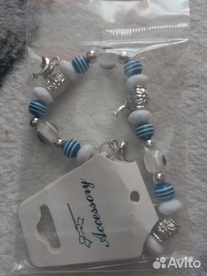 Очень красивый Браслет Makersland с маргаритками