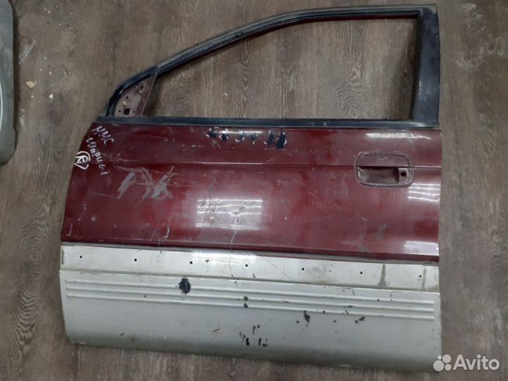 Дверь передняя левая Mitsubishi Rvr N11W 4G93