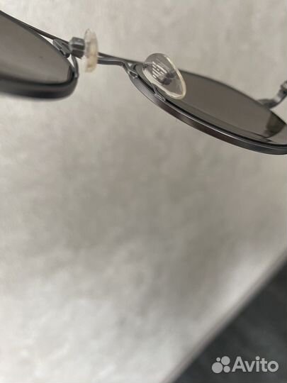 Солнцезащитные очки emporio armani