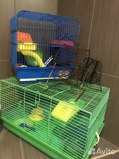 2 Клетки для хомячков