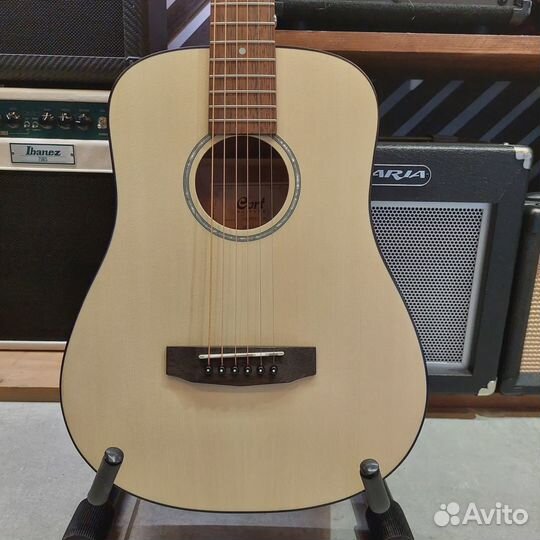 Акустическая гитара Cort