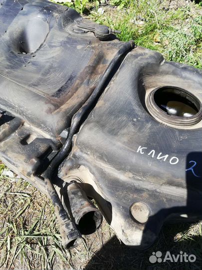 Бензобак Рено Клио 2