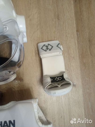 Полный комплект защиты для карате