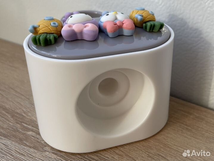 Дозатор для зубной пасты новый