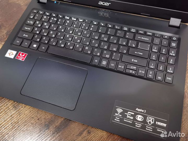 Мощный, свежий ноутбук Acer