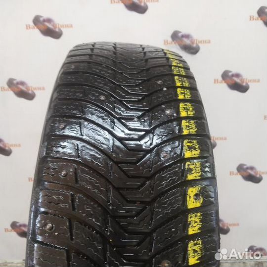 Michelin X-Ice North 3 215/65 R16