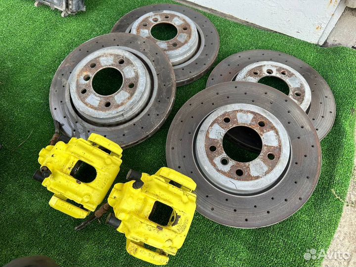 Бмв 330i Диски и суппорта