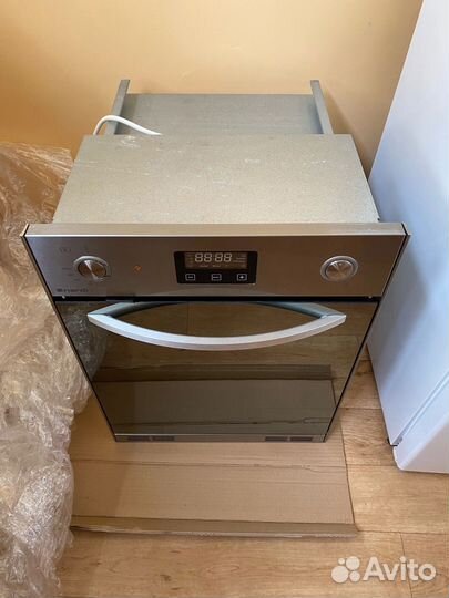 Духовой шкаф