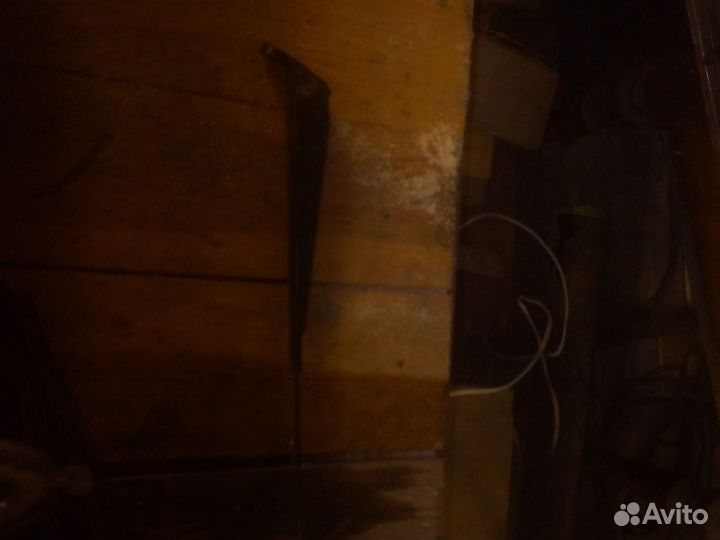 Поводок стеклоочистителя