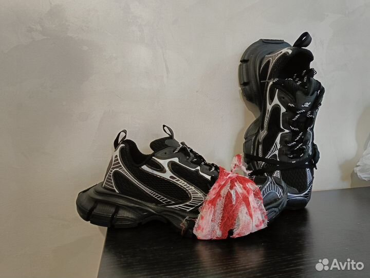 Balenciaga 3xl blood edition