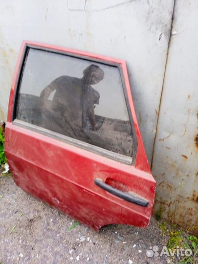 Дверь задняя левое от ваз 2109