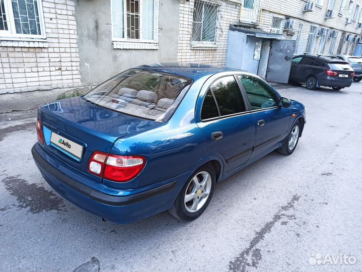 Nissan Almera 1.8 МТ, 2002, 240 000 км
