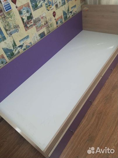 Детская кровать с матрасом