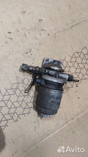 Mitsubishi Carisma 1.9 TD кронштейн топл. фильтра