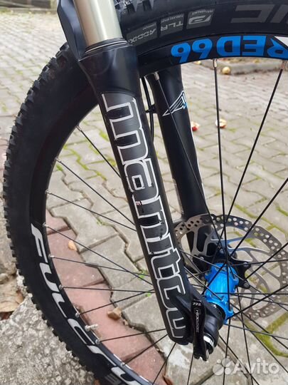 Карбоновый велосипед Cube Reaction 27.5