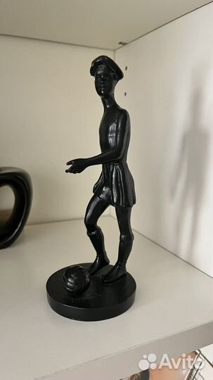 Каслинское литье: Футболист 1988 г