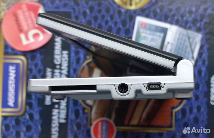 Сенсорный переводчик с 5 языков