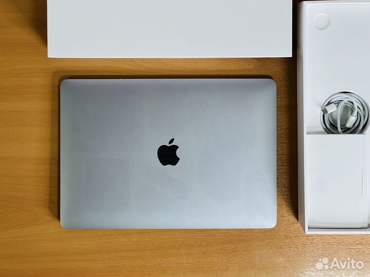 Macbook Air 13 2019 retina