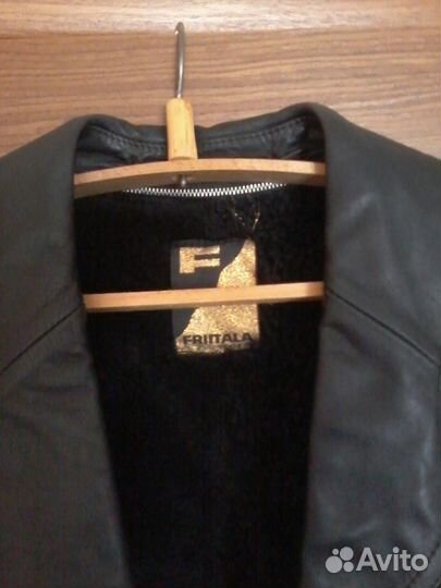 Мужской кожаный плащ