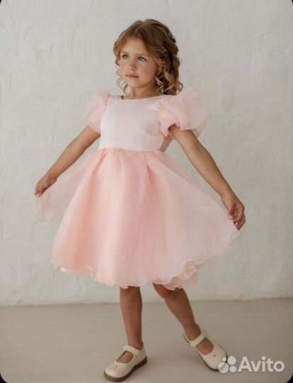 Нарядное платье для девочки 110 116