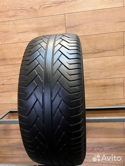 Yokohama Advan ST V802 235/55 R17 103W