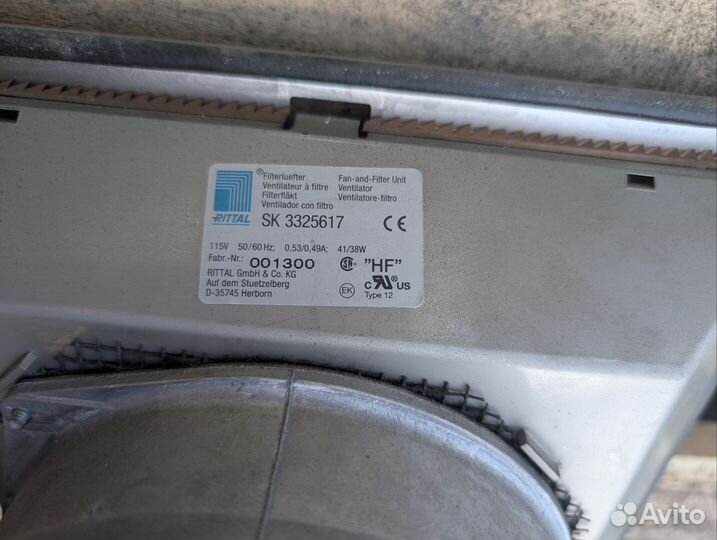 Вентилятор Rittal SK 3325617 с Emblast w2s130 aa25