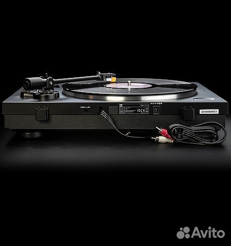 Виниловый проигрыватель Dual CS329