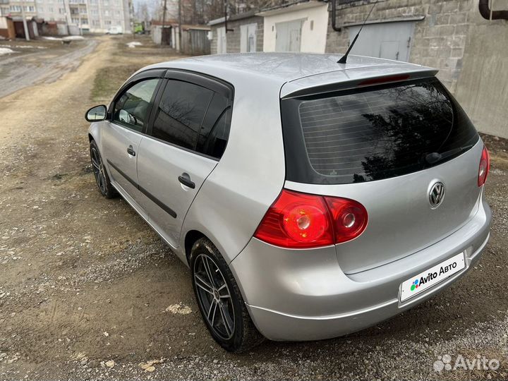 Volkswagen Golf 1.6 МТ, 2006, 266 000 км