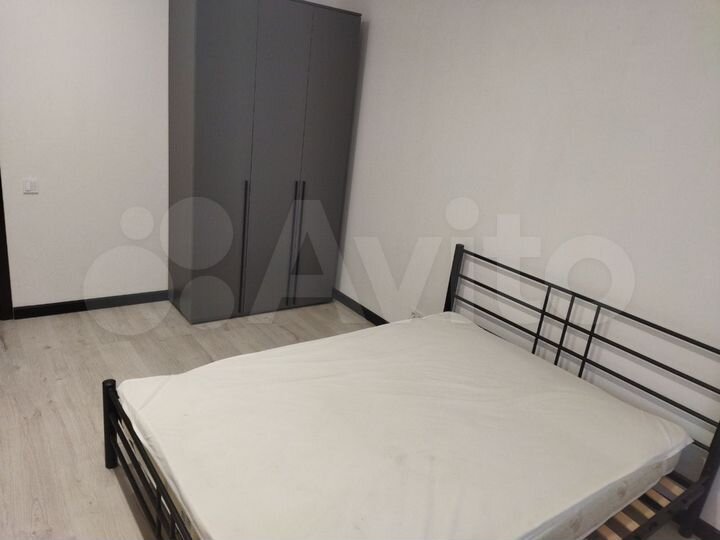 3-к. квартира, 75 м², 3/25 эт.