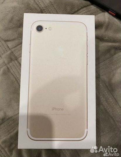 iPhone 7, 32 ГБ