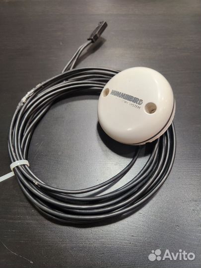 Эхолот Humminbird 737