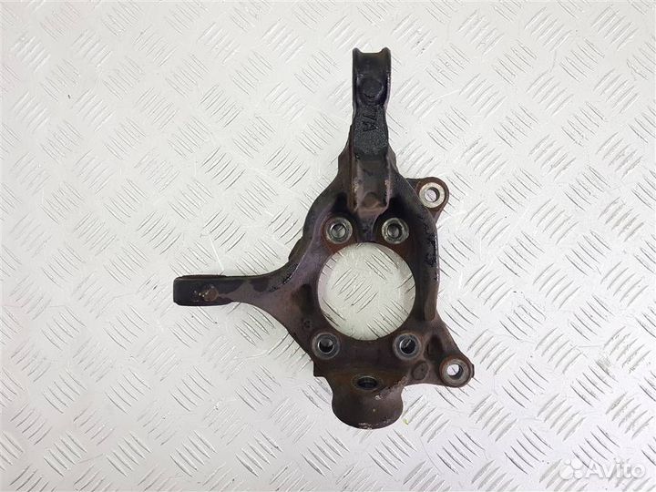 Кулак поворотный левый Lexus ES 7